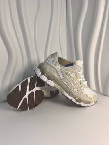 Kids' runner sneaker shoes,  with box,size 26-37，SS60-3730