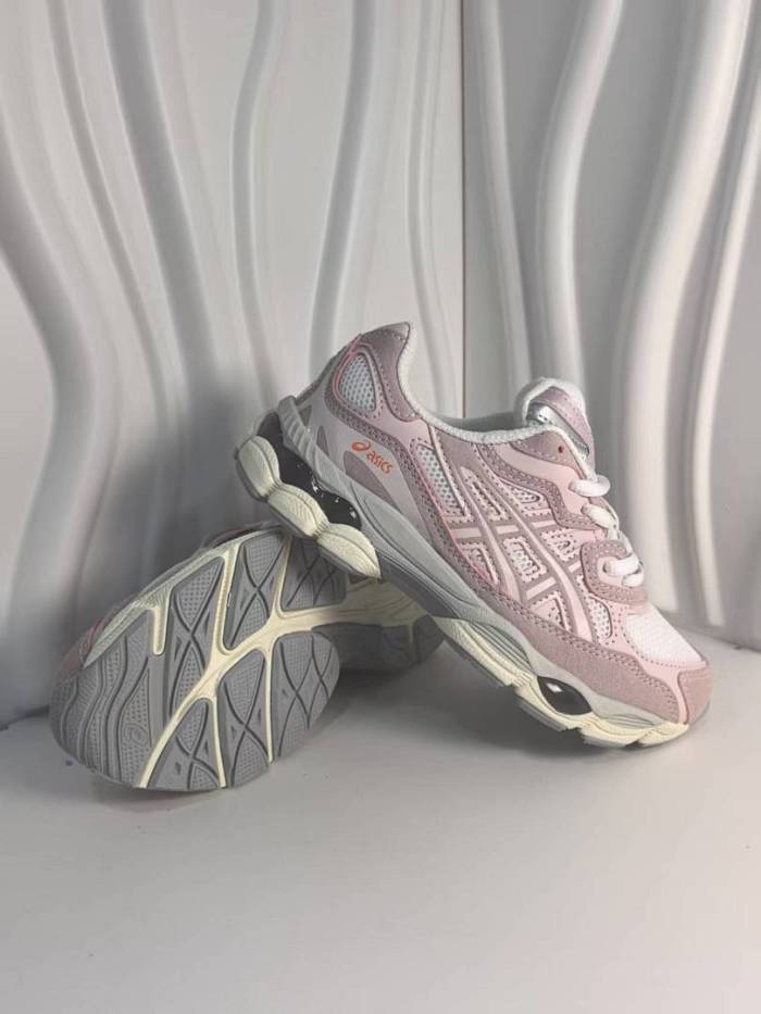 Kids' runner sneaker shoes,  with box,size 26-37，SS60-3731