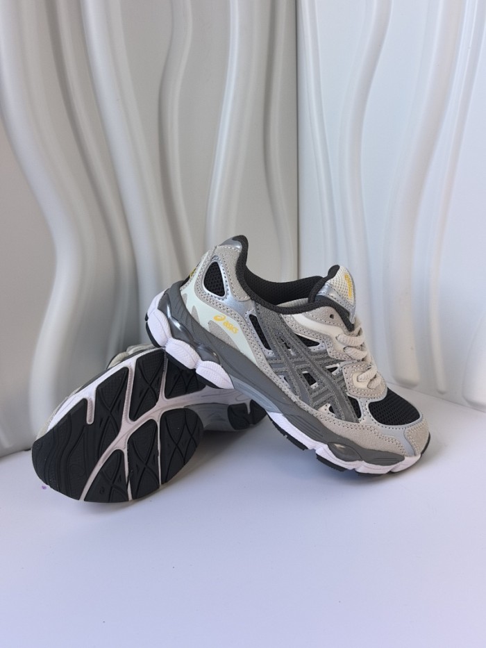 Kids' runner sneaker shoes,  with box,size 26-37，SS60-3722