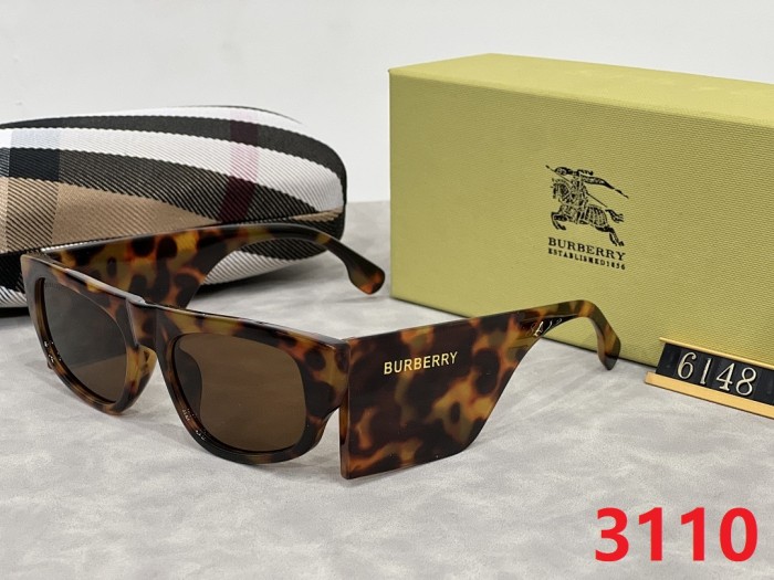 Blue light blocking sunglasses with the box and case ,G25-3105-3111
