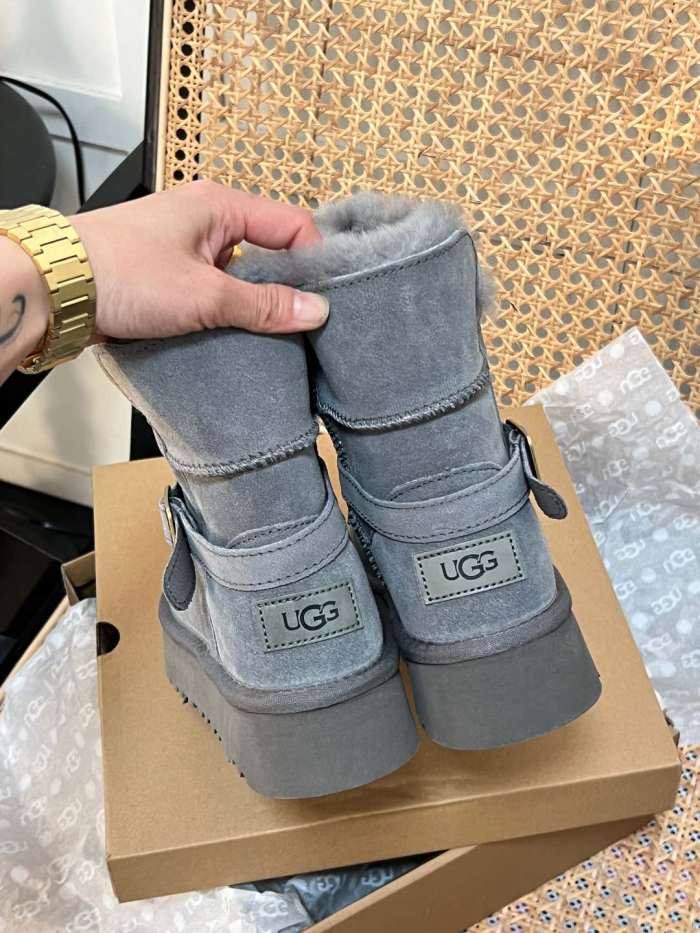 Women fur boot shoes, size 35-40,  with box, SS70-207