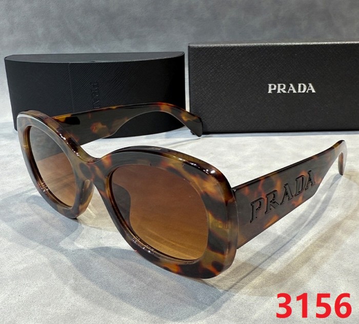 Blue light blocking sunglasses with the box and case ,G25-3155-3159