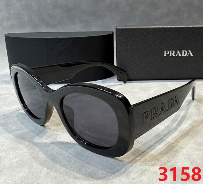 Blue light blocking sunglasses with the box and case ,G25-3155-3159