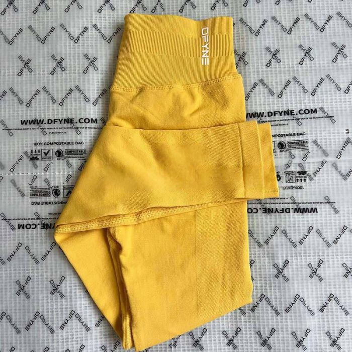 Yoga stretchable breathable tummy-reducing and hip-raising fitness pants，CL20-54-80