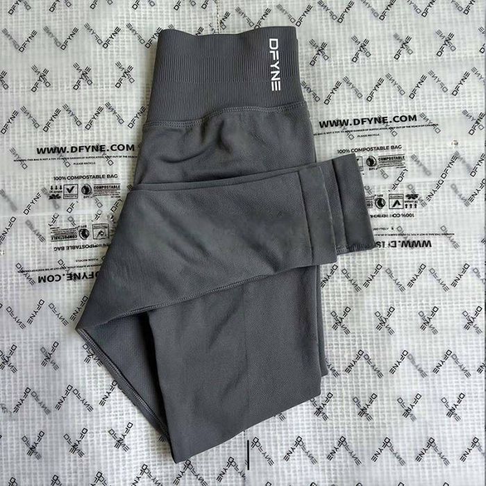 Yoga stretchable breathable tummy-reducing and hip-raising fitness pants，CL20-54-80