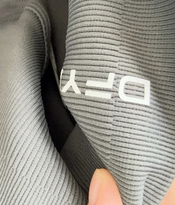 Yoga stretchable breathable tummy-reducing and hip-raising fitness pants，CL20-54-80