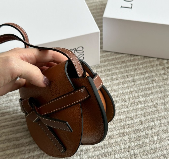 Split leather bag ,4A ,size 21x14cm,no box,  B75-443