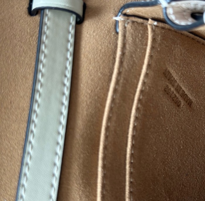 Split leather bag ,4A ,size 21x14cm,no box,  B75-444