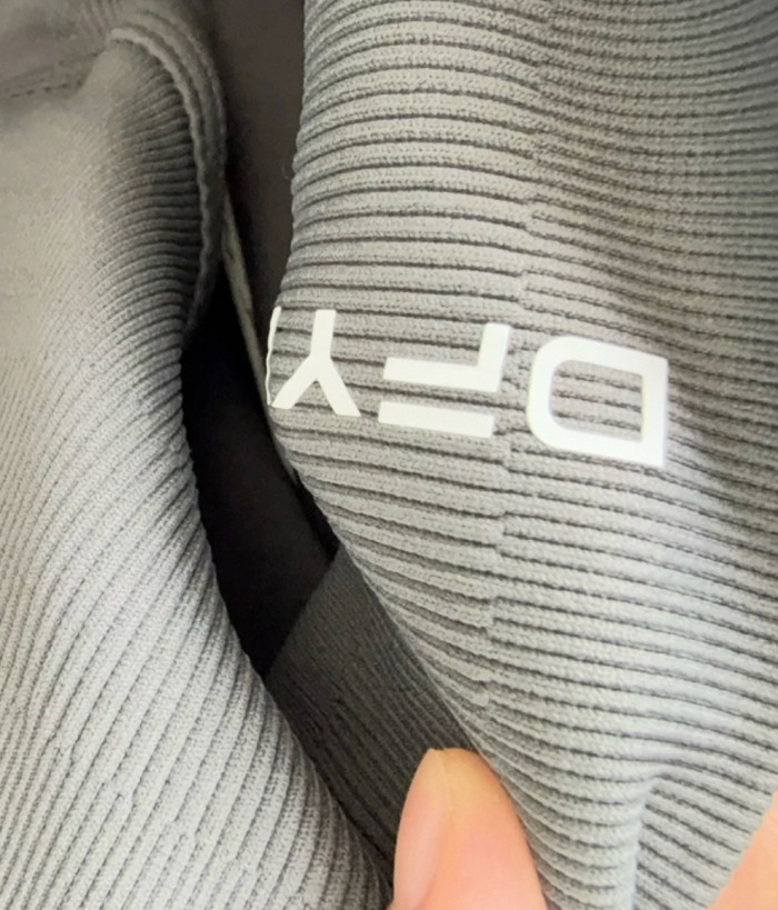 Yoga stretchable breathable tummy-reducing and hip-raising fitness pants，CL20-54-80