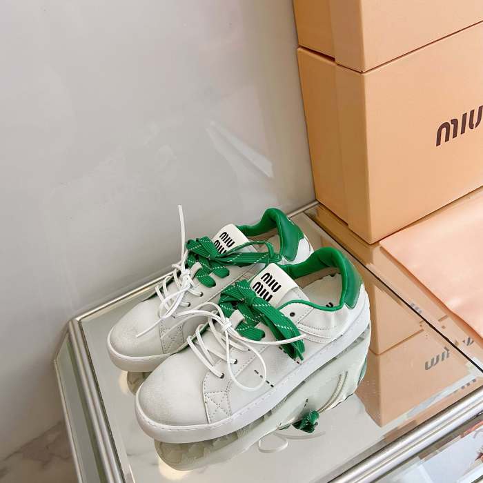 Women's	flat sneaker shoes,  size 35-40, SS70-2235