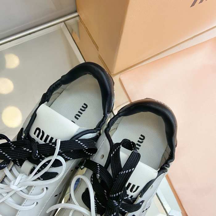 Women's	flat sneaker shoes,  size 35-40, SS70-2236