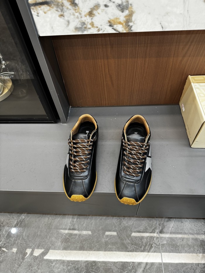 Women's flat sneaker shoes,  size 35-40, SS70-2240