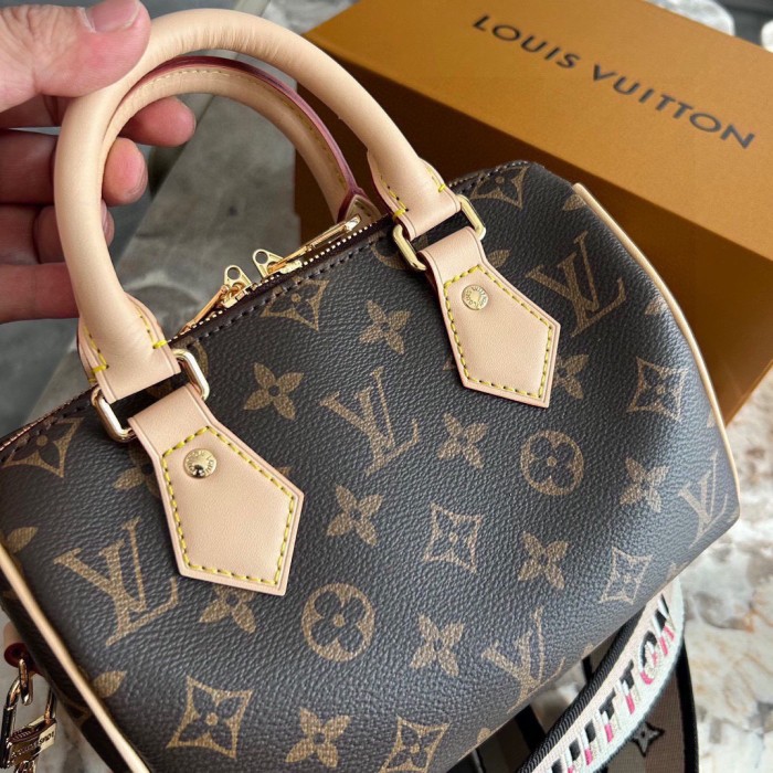 Split leather bag, 3A,size 20cm,no box,B68-183