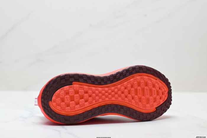 Women's sneaker shoes, with box ,size 36-40, SS70-2277