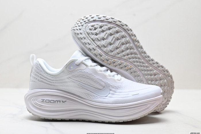 Women's sneaker shoes, with box ,size 36-40, SS70-2281