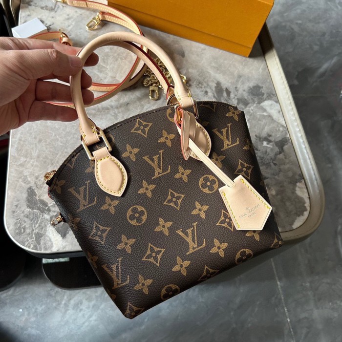 Split leather bag, 3A,size 23x17x8cm,no box,B68-190