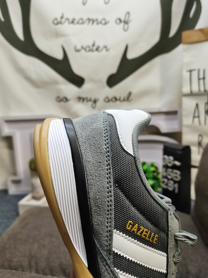 Women men runner sneaker shoes,  with box,size 36-45，SS60-3741