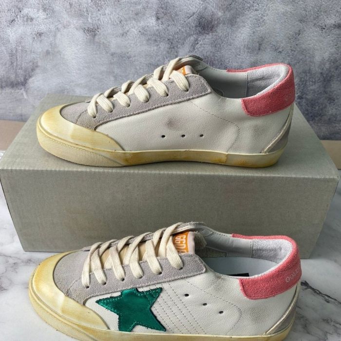 Women's men flat sneaker shoes,  size 35-44, SS110-677