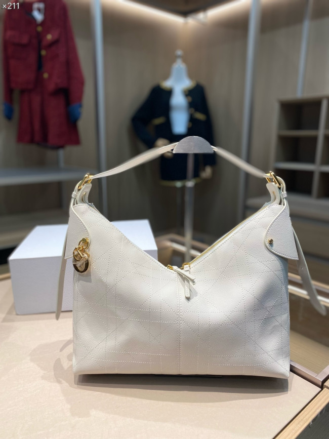 Split leather bag ,4A ,size 36x14x21cm,no box, B75-465