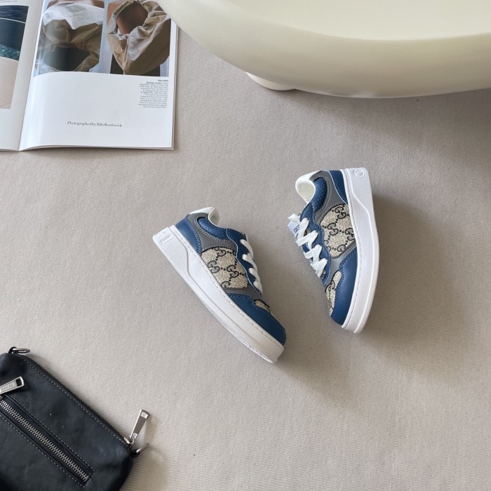 Kid's shoes, with box,size 26-35, SS60-3765