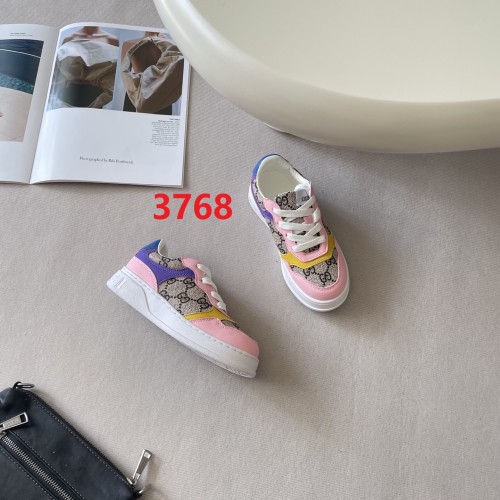 Kid's shoes, with box,size 26-35, SS60-3768