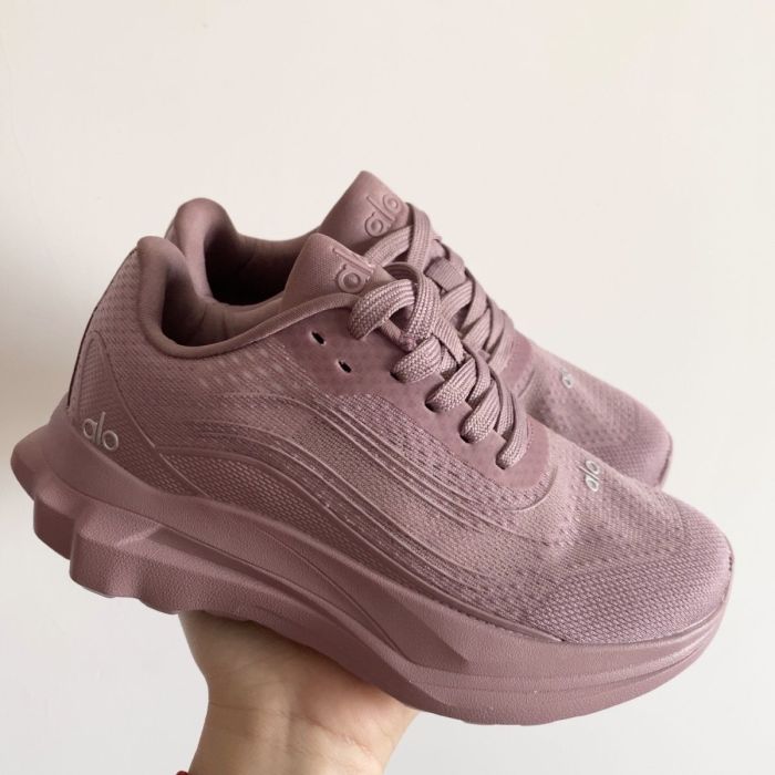 Kid's shoes, with box,size 28-37, SS60-670-675