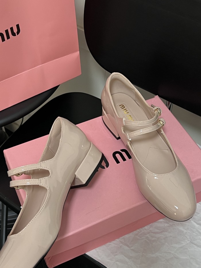 Women's flat shoes, size 34-40, SS50-1833