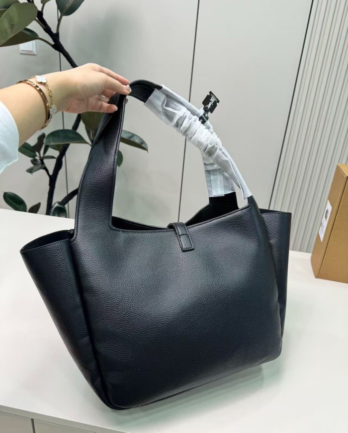 Split leather bag ,3A ,size 32*26cm,no box,  B75-471-474