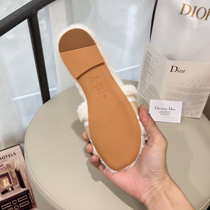 Women's flat wool indoor slippers, size 35-42, SS50-1869