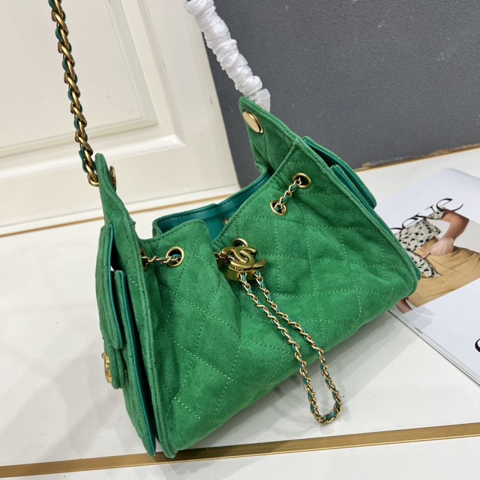 Leather bag ,5A ,size 20*22*12cm,no box,  B110-428