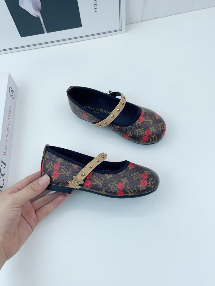 Kid's shoes, with box,size 26-35, SS50-1917-1918