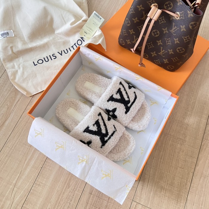 Women's flat wool indoor slippers, size 35-42, SS50-1875