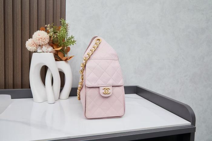 Leather bag ,5A ,size 26*20*14cm,no box,  B110-422