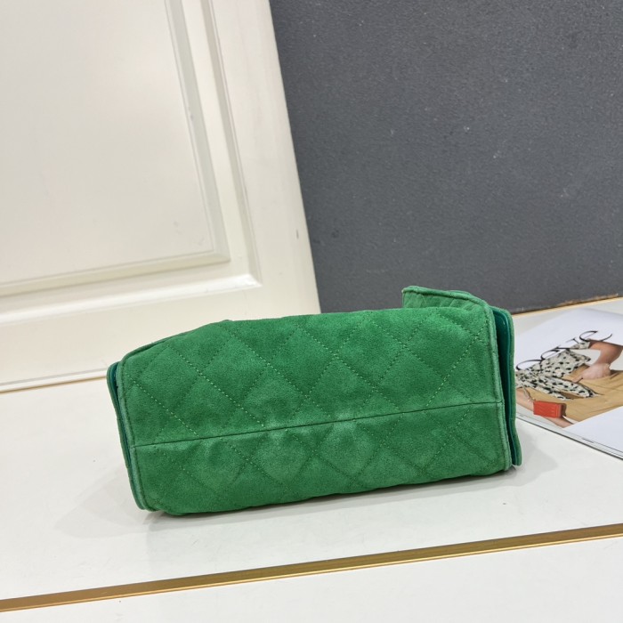Leather bag ,5A ,size 20*22*12cm,no box,  B110-428