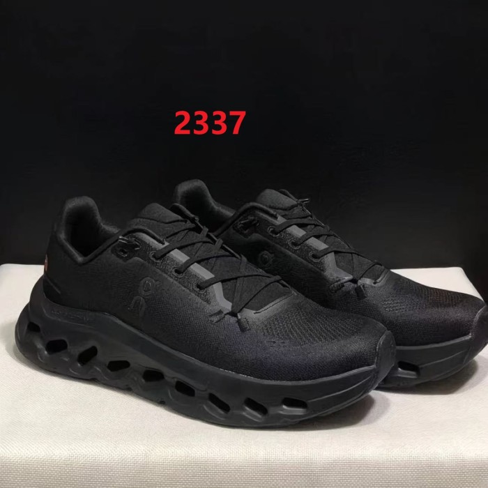 Women and men runner sneaker shoes,  with box,size 36-45，SS70-2329-2342