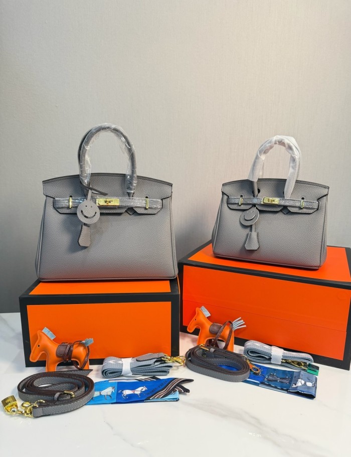 Split leather bag ,4A ,size 25x12x18cm/30x16x24cm,no box,  B98-181-186