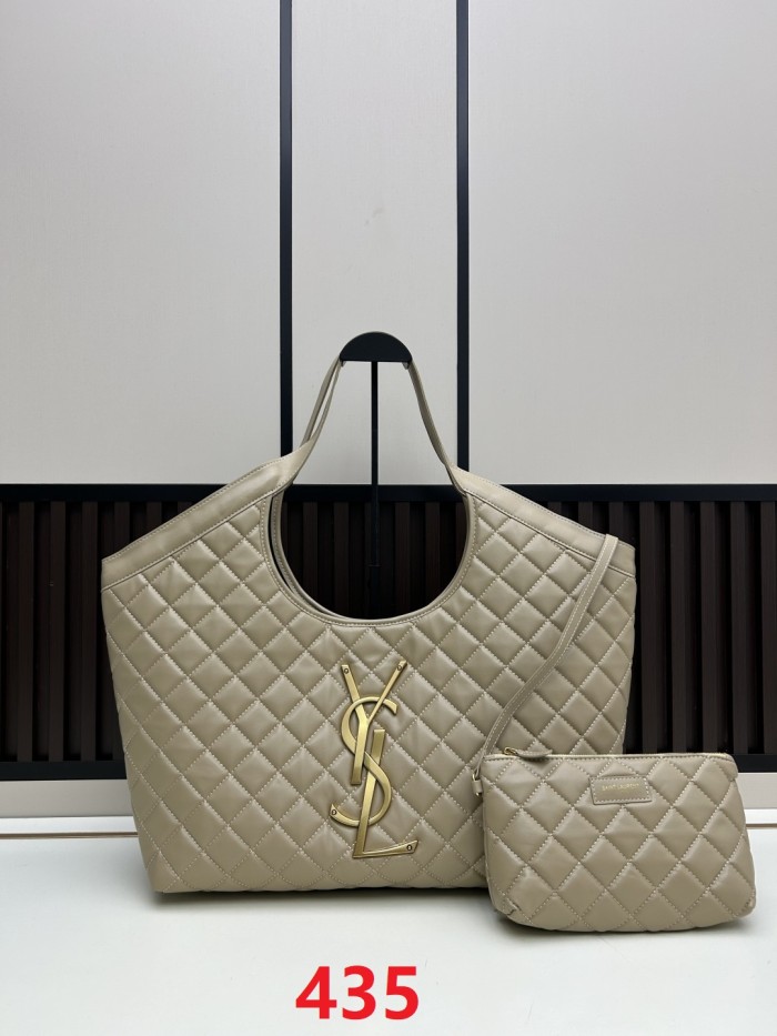 Leather bag ,5A ,size 52x14x53cm,no box,  B110-435