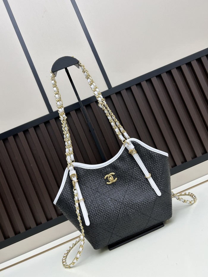 Leather and woven raffia bag ,5A ,size 30x20x6cm,  B98-190