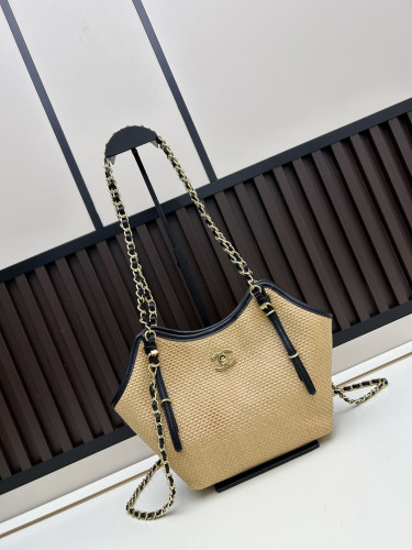 Leather and woven raffia bag ,5A ,size 30x20x6cm,  B98-189