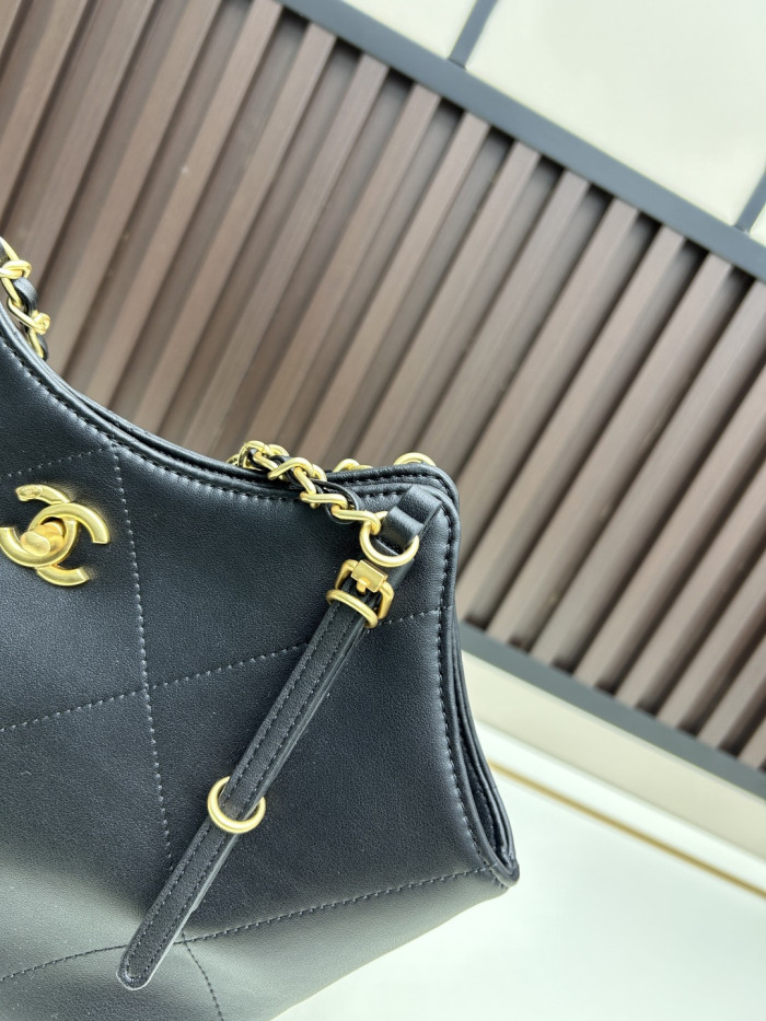 Leather bag ,5A ,size 30x20x6cm,  B98-187