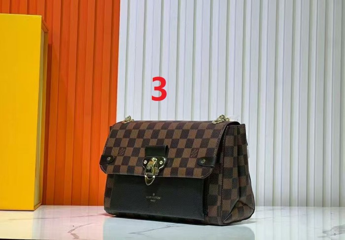 Leather bag ,5A ,size 25x18x10cm,with box,  B80-3