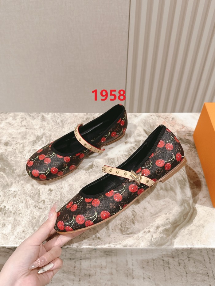 Women's flat shoes, size 35-42, SS50-1958