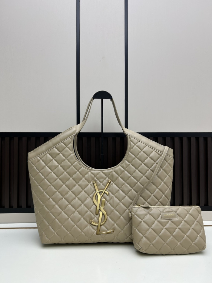 Leather bag ,5A ,size 52x14x53cm,no box,  B110-435