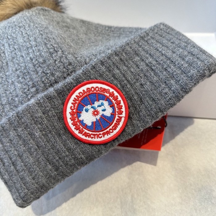Fashion hat for women men ,no box. HX25-831-835