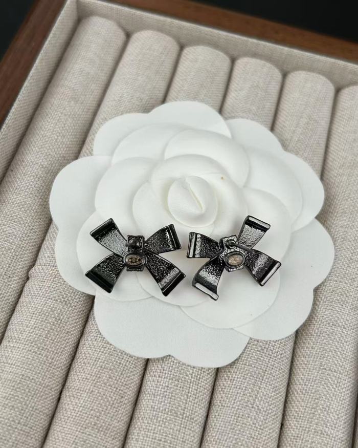 Earring brooch jewelry ,with box, J25-241-242