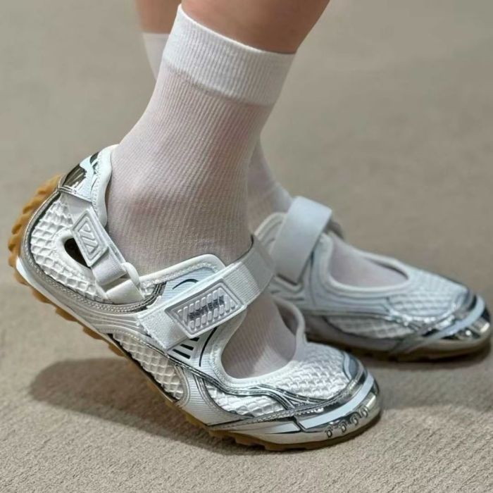 Women's Casual shoes and sports sandals,size 35-44,with box, SS70-2652-2654
