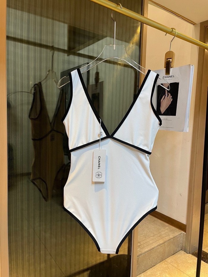 SW25-290,  Ladies' sexy high-end swimsuit