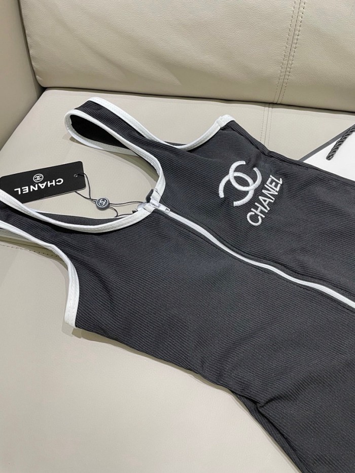 SW25-302,  Ladies' sexy high-end swimsuit