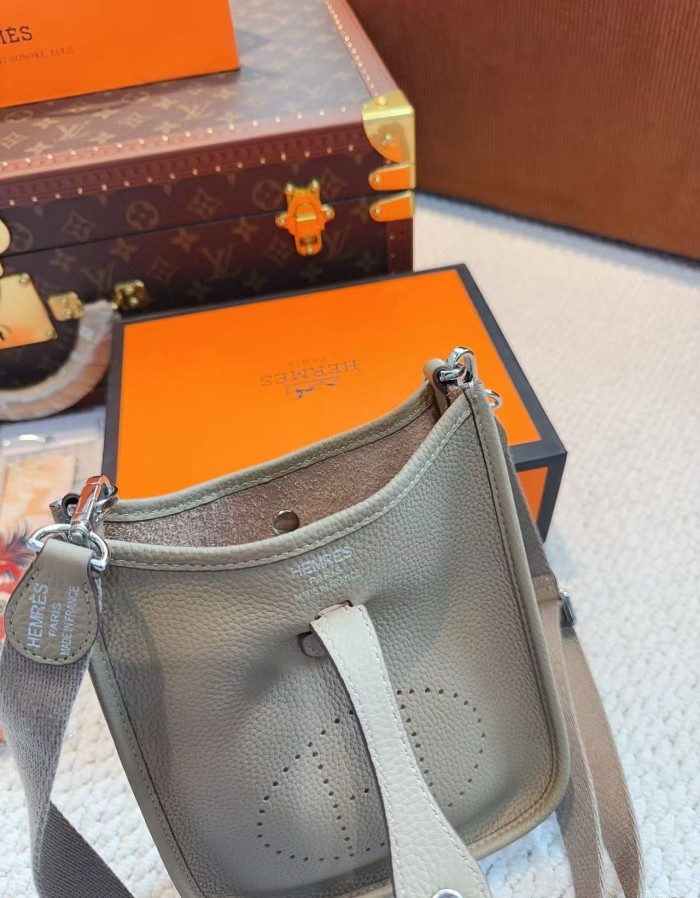 Split leather bag ,4A ,size 18*6*19cm,no box,  B75-475-482