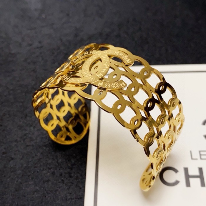 Bracelets jewelry ,with box,  J25-352